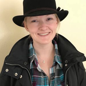 Meet your Posher, Abigail